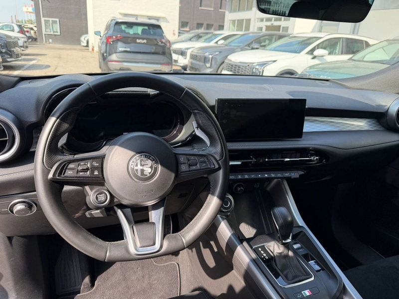 Alfa Romeo Tonale usata a Rimini (9)