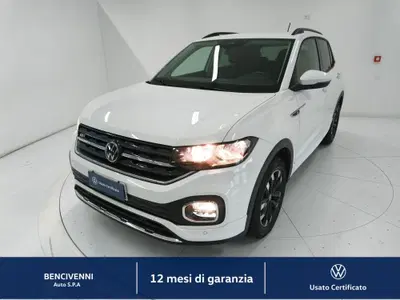 Volkswagen T-Cross 1.0 TSI 110 CV Sport del 2023 usata a Catanzaro