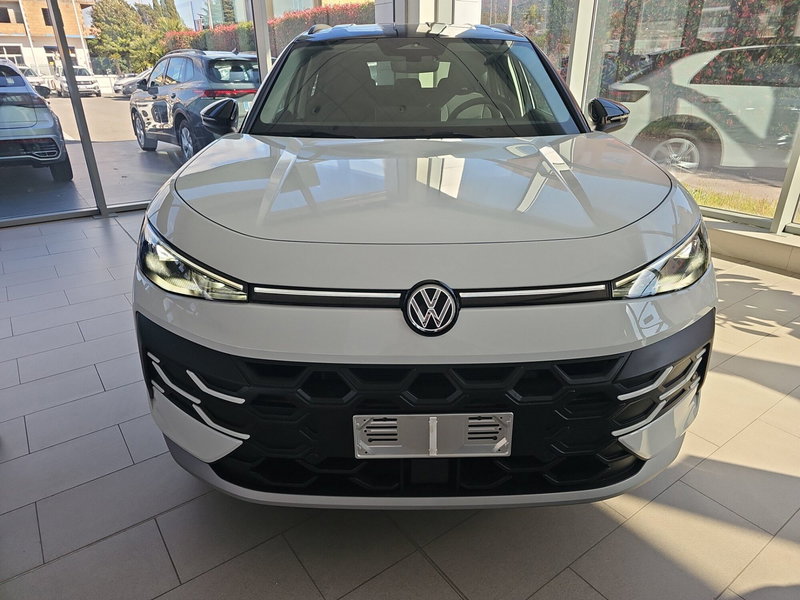 Volkswagen T-Roc nuova a Catanzaro (2)