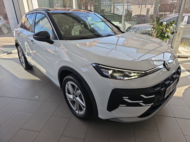 Volkswagen T-Roc nuova a Catanzaro (3)
