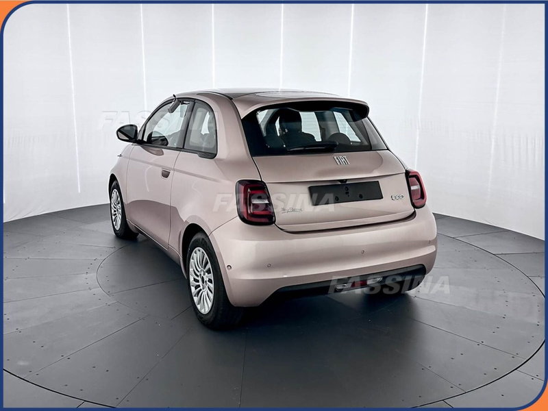 Fiat 500 Cabrio nuova a Milano (4)