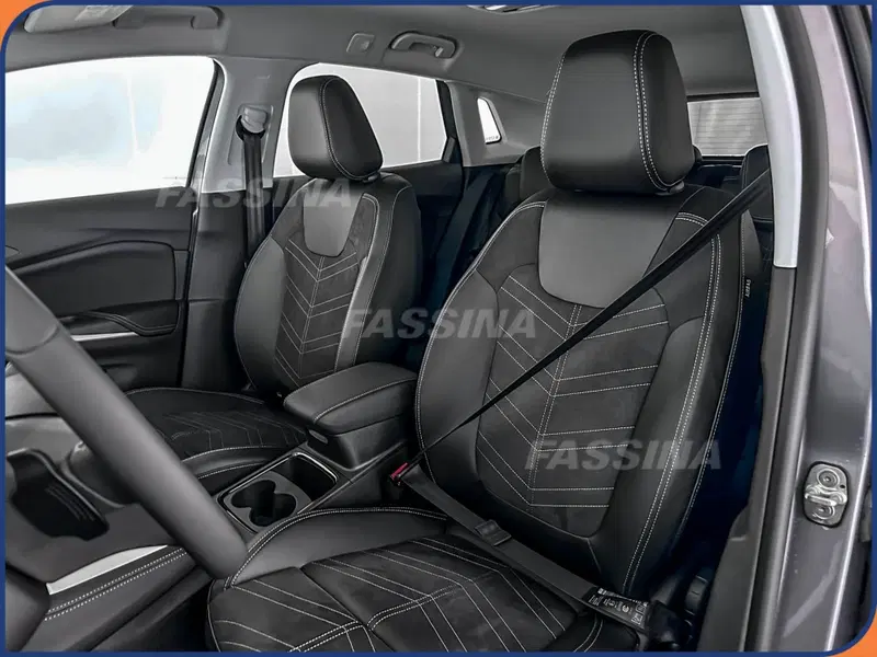 Opel Grandland nuova a Milano (8)