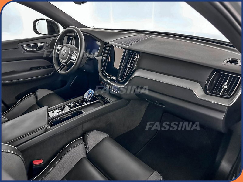 Volvo V60 usata a Milano (13)