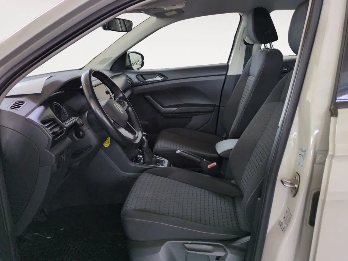 Volkswagen T-Cross usata a Agrigento (8)