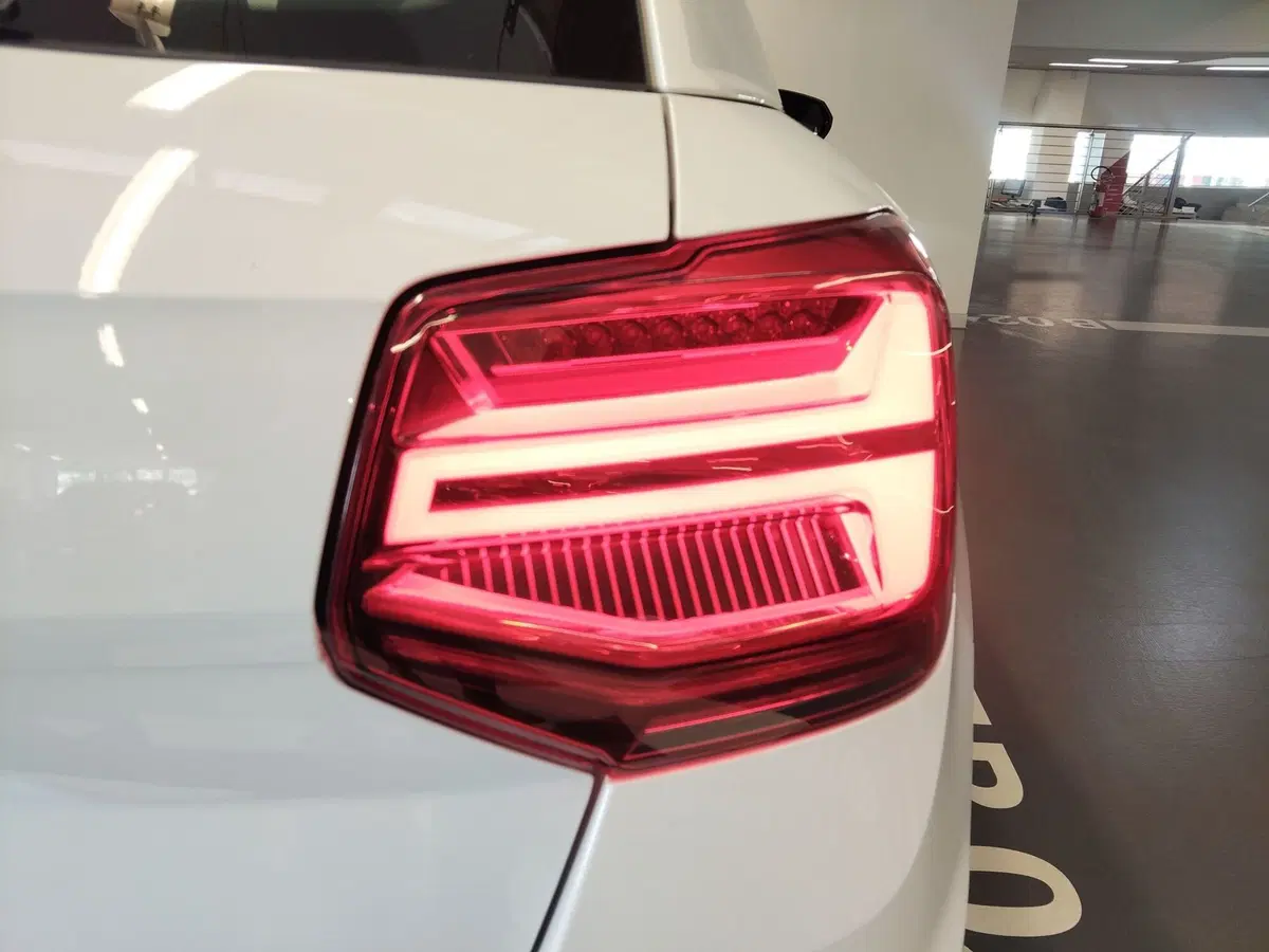 Audi Q2 usata a Modena (17)