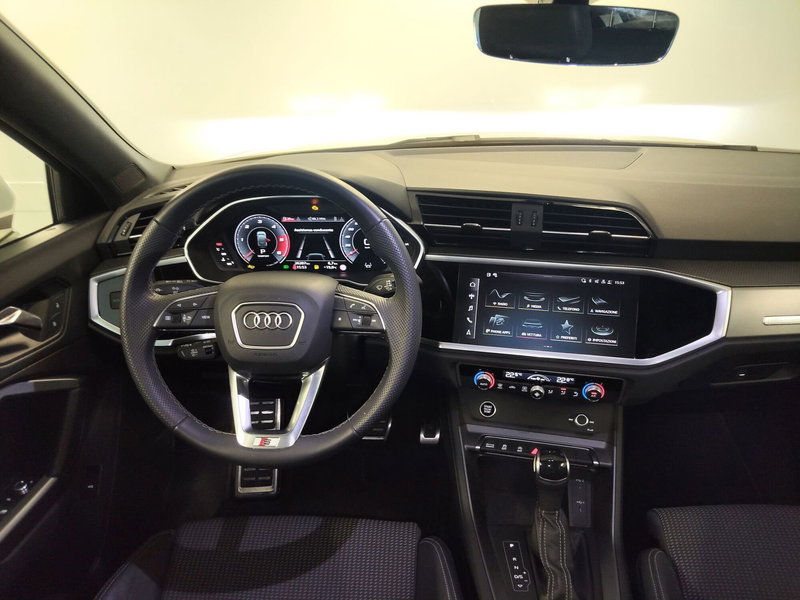 Audi Q3 Sportback usata a Modena (7)