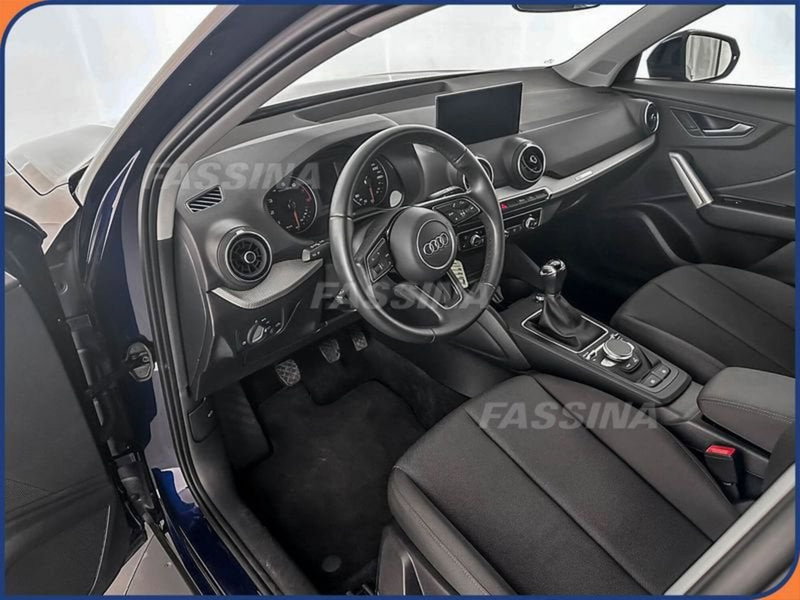 Audi Q2 usata a Milano (9)