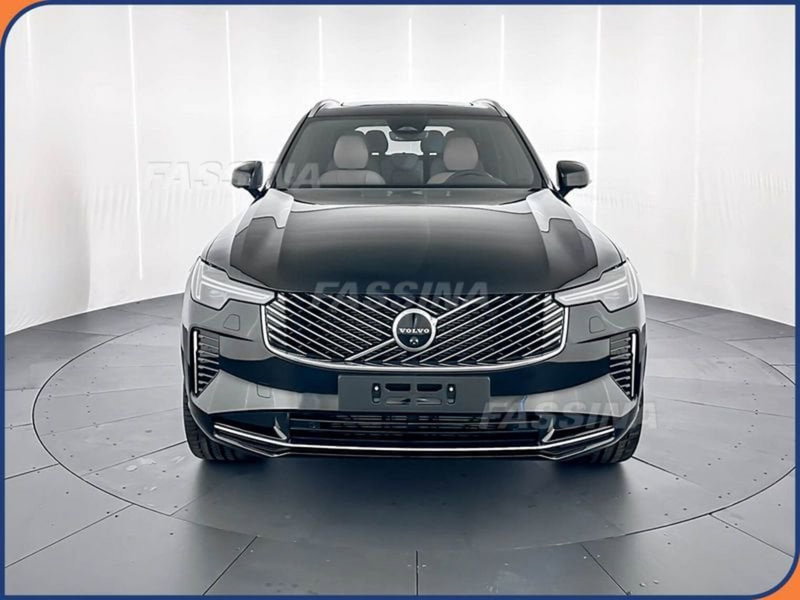 Volvo XC90 nuova a Milano (2)