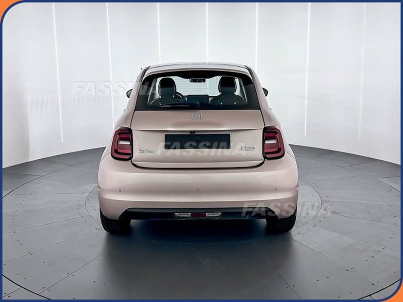 Fiat 500 Cabrio nuova a Milano (5)