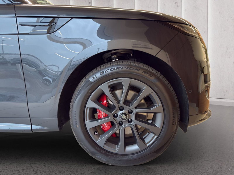 Land Rover Range Rover Sport nuova a Milano (9)