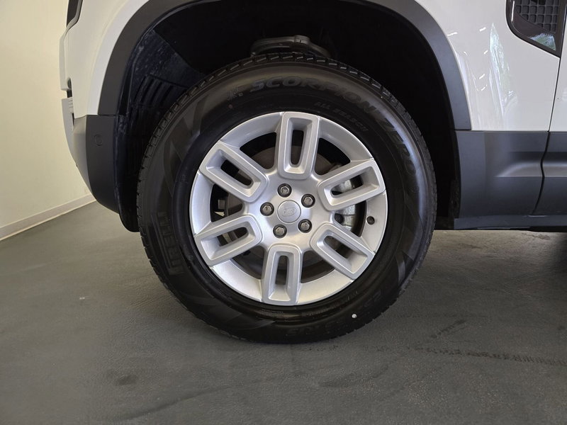 Land Rover Defender usata a Bologna (9)