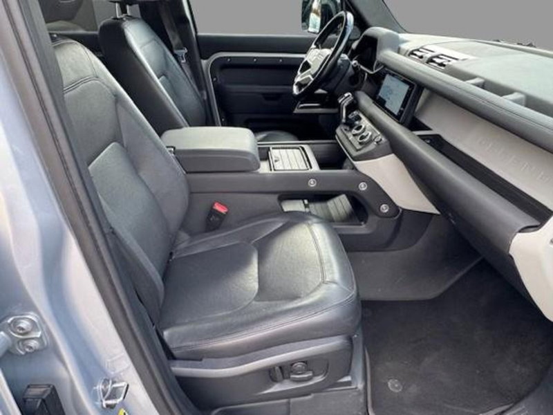 Land Rover Defender usata a Monza e Brianza (3)