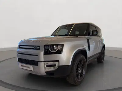 Land Rover Defender 90 3.0D I6 250 CV AWD Auto X-Dynamic S del 2021 usata a Latina