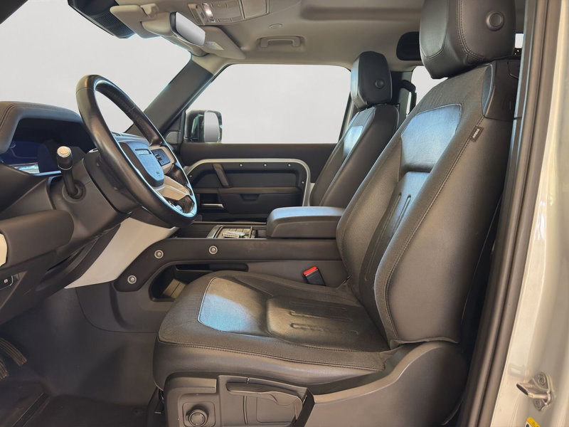 Land Rover Defender usata a Latina (11)