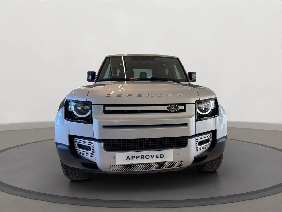 Land Rover Defender usata a Latina (8)