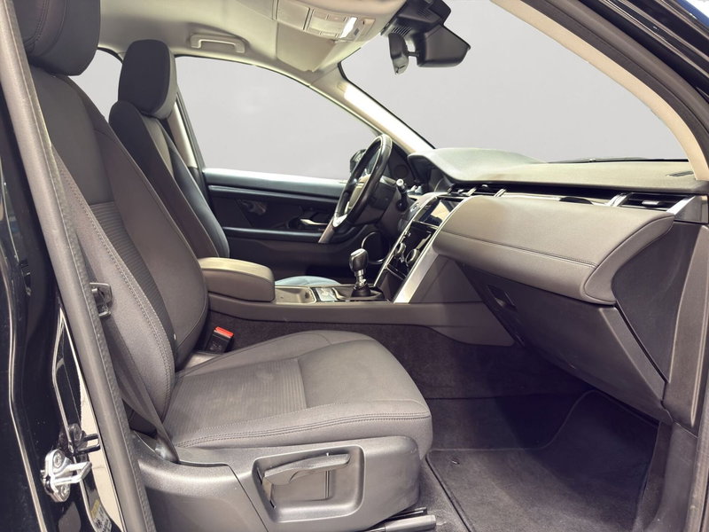 Land Rover Discovery Sport usata a Latina (3)