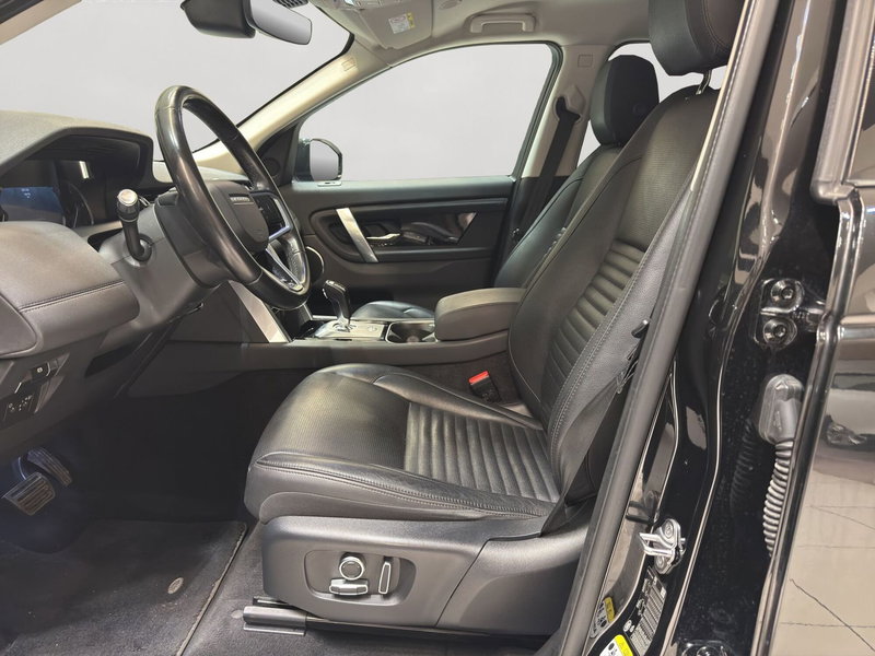 Land Rover Discovery Sport usata a Latina (11)