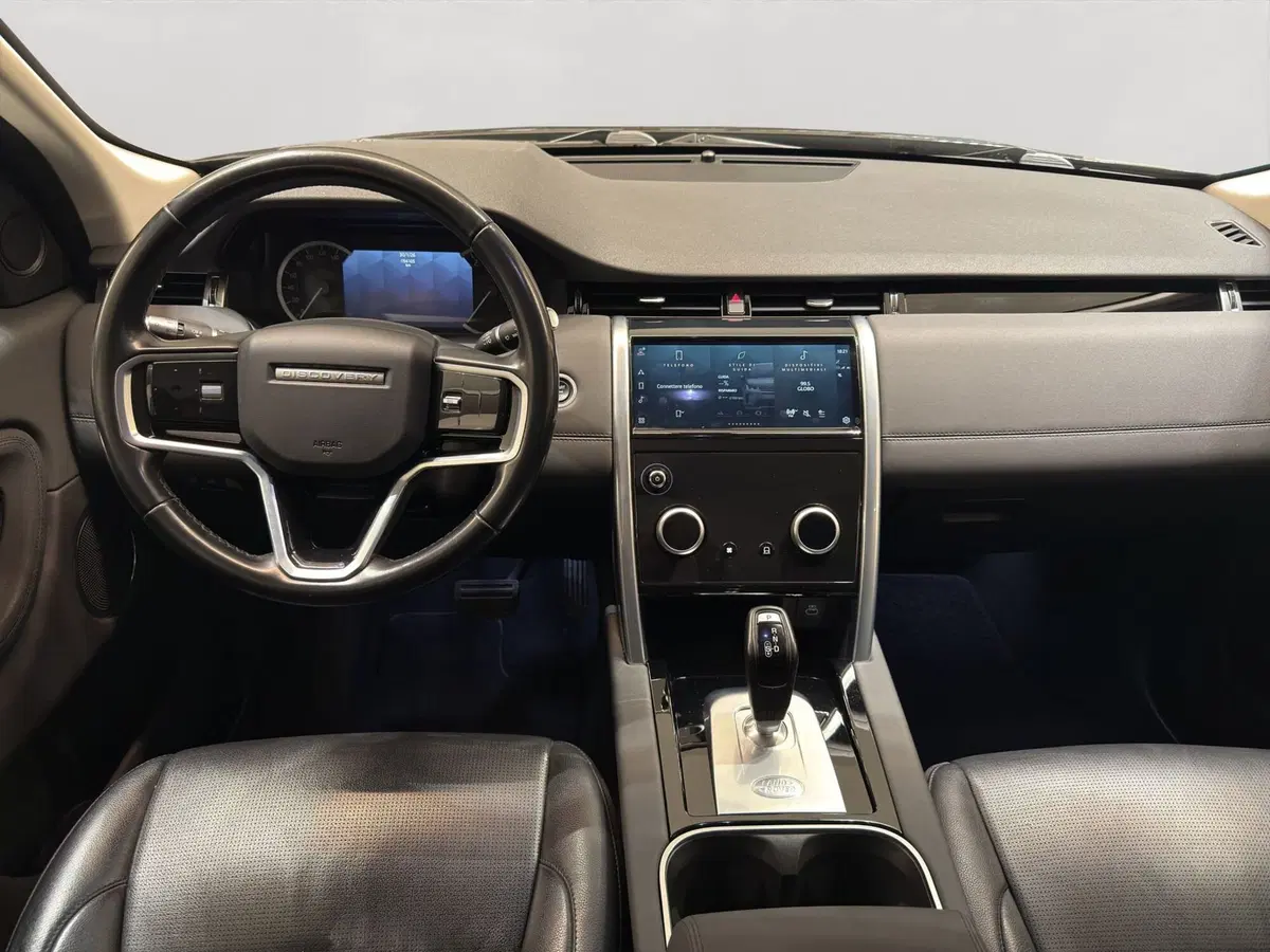 Land Rover Discovery Sport usata a Latina (4)