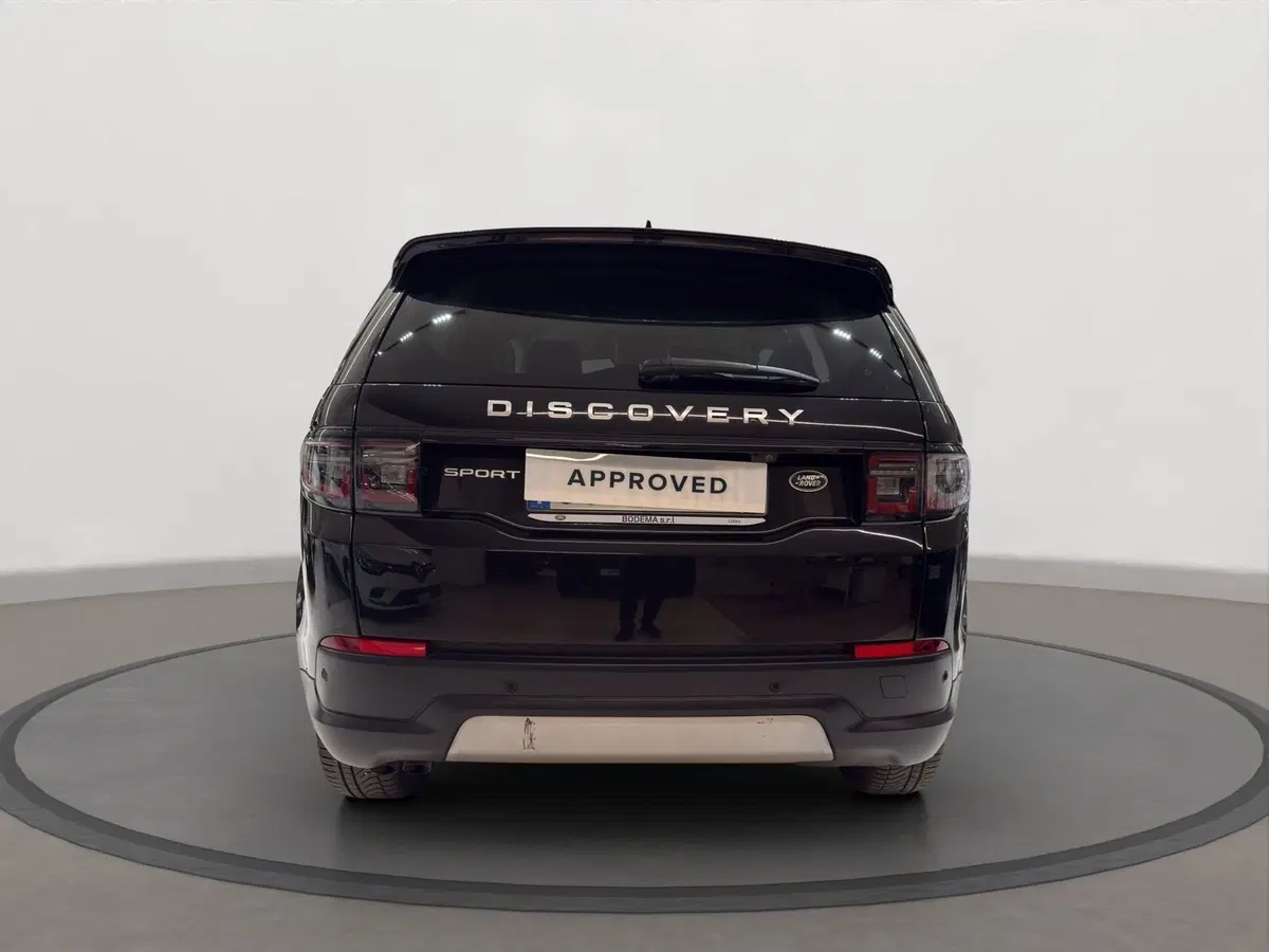 Land Rover Discovery Sport usata a Latina (7)