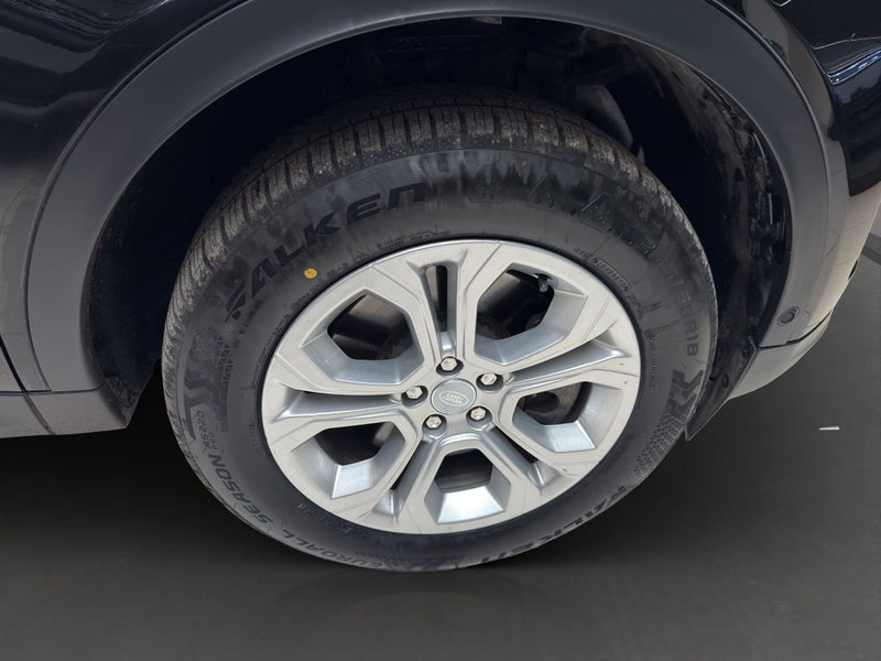 Land Rover Discovery Sport usata a Latina (9)