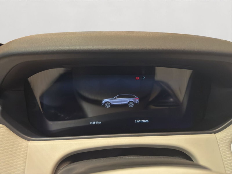 Land Rover Range Rover Velar usata a Latina (10)