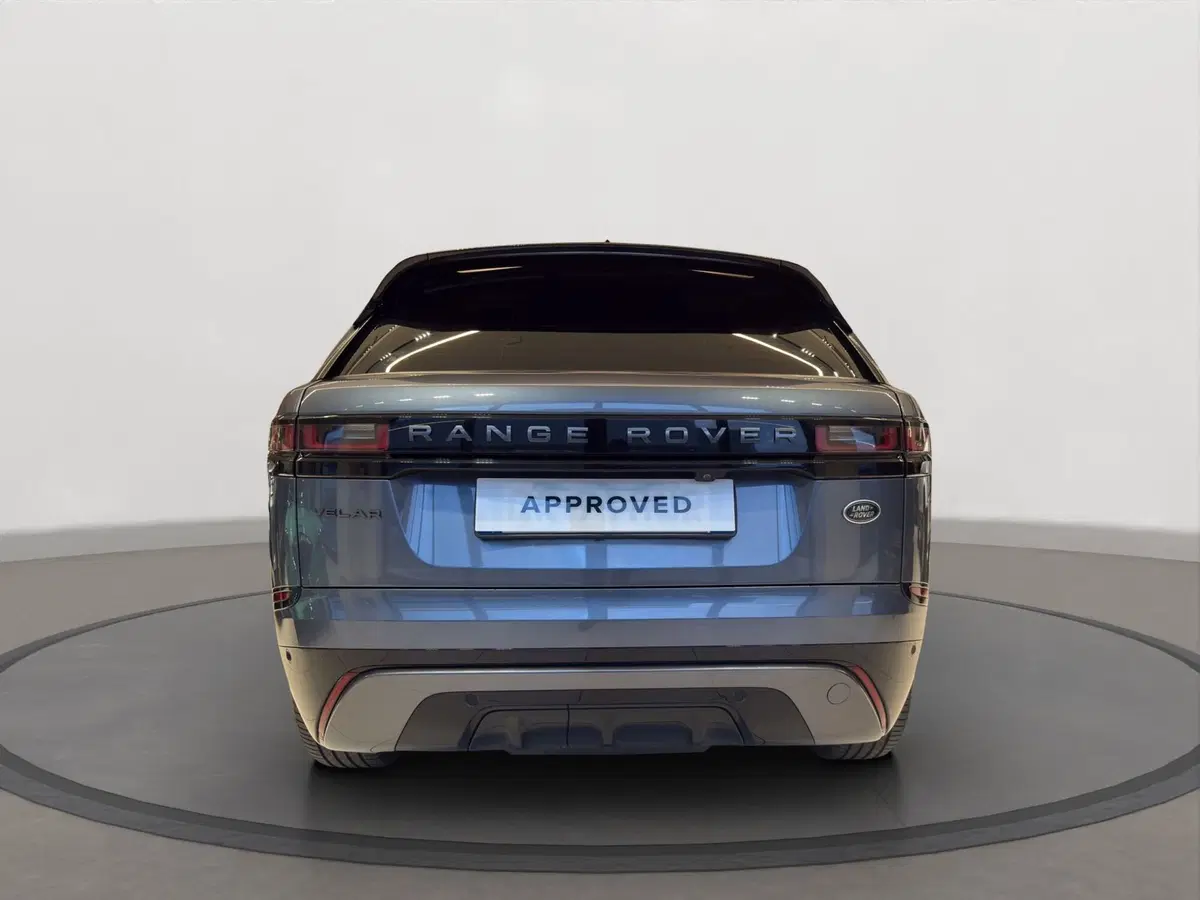 Land Rover Range Rover Velar usata a Latina (7)