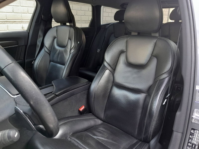 Volvo V90 Cross Country usata a Cuneo (18)