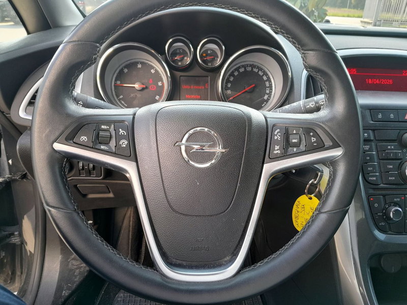 Opel Astra usata a Cuneo (10)