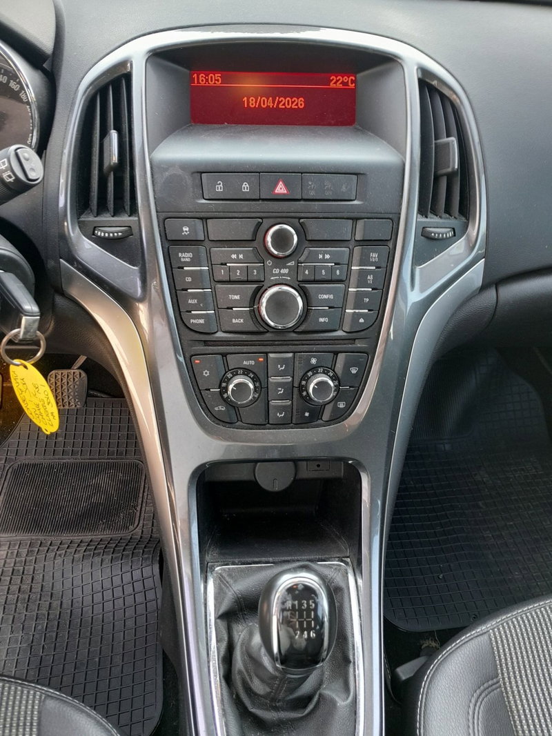 Opel Astra usata a Cuneo (12)