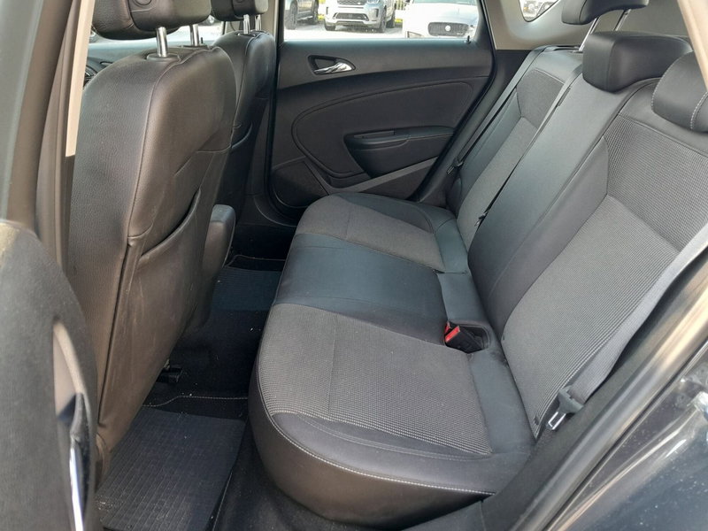 Opel Astra usata a Cuneo (16)