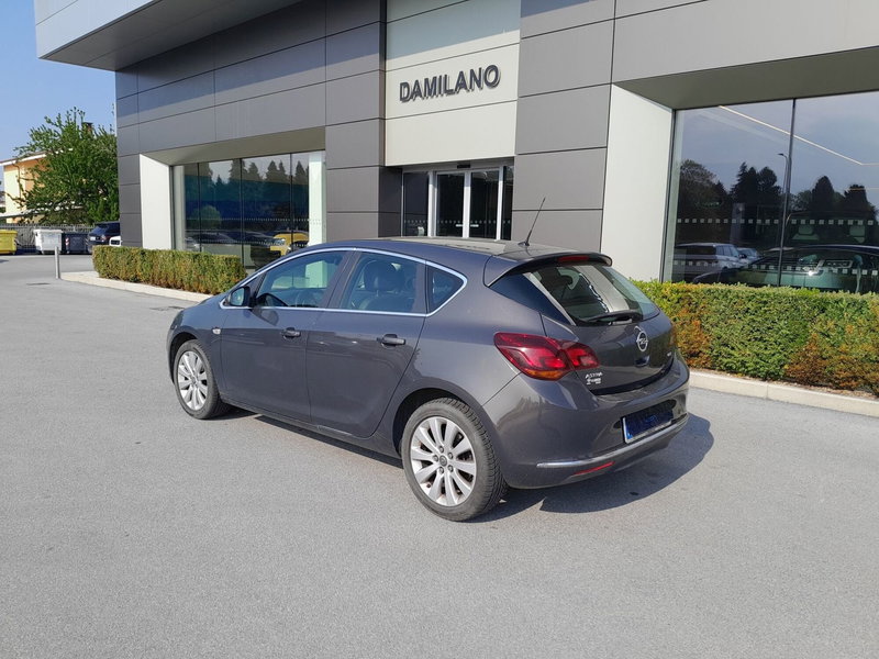 Opel Astra usata a Cuneo (6)