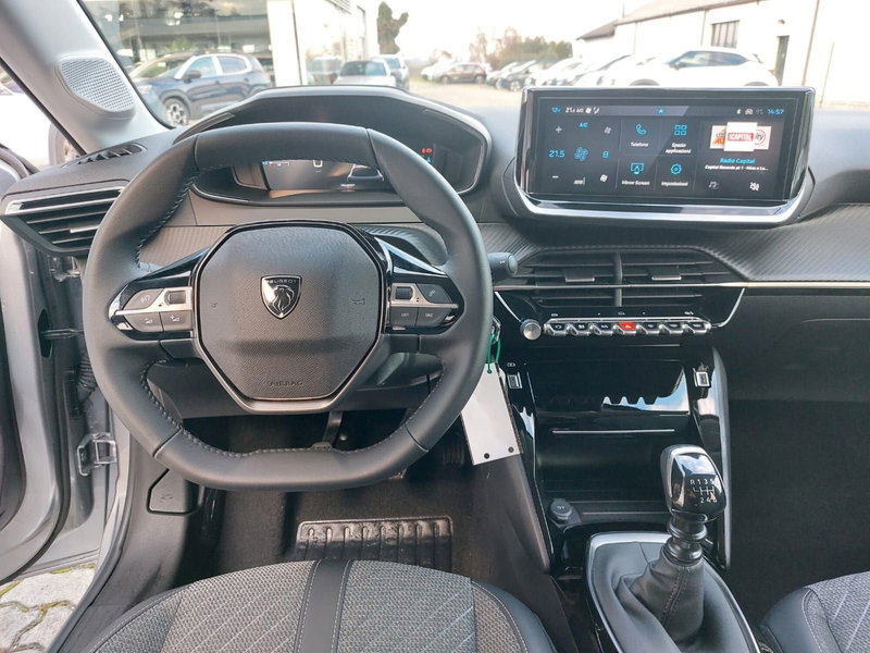 Peugeot 208 nuova a Pavia (6)