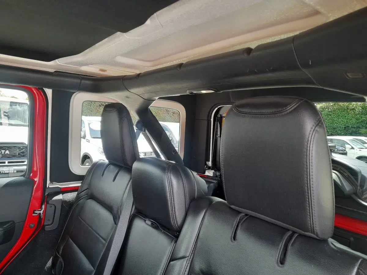 Jeep Wrangler Unlimited usata a L'Aquila (18)