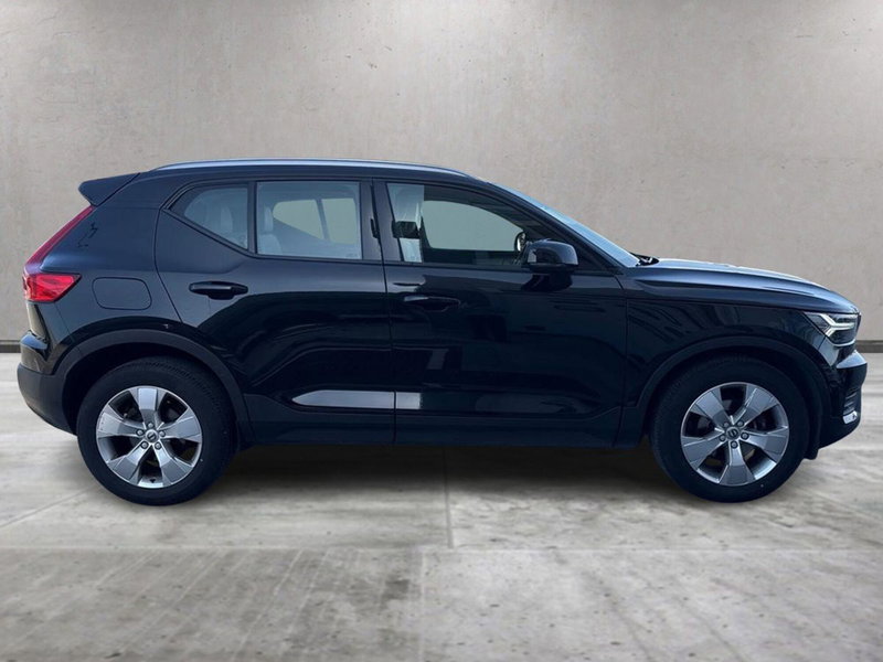 Volvo XC40 usata a Reggio Calabria (3)