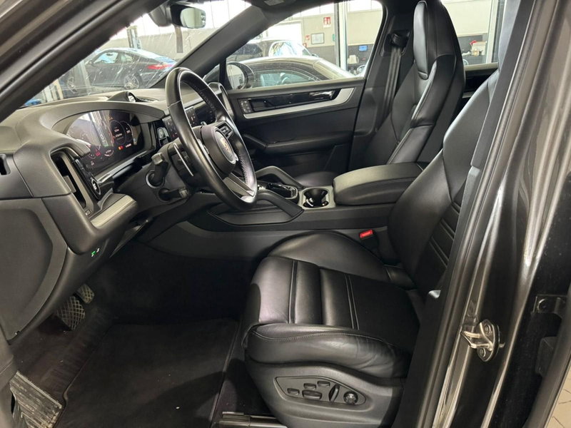Porsche Cayenne usata a Firenze (9)