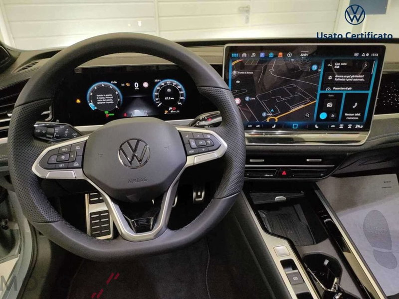 Volkswagen Passat nuova a Varese (14)