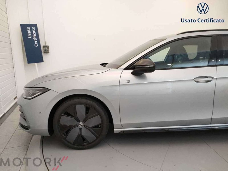 Volkswagen Passat nuova a Varese (7)