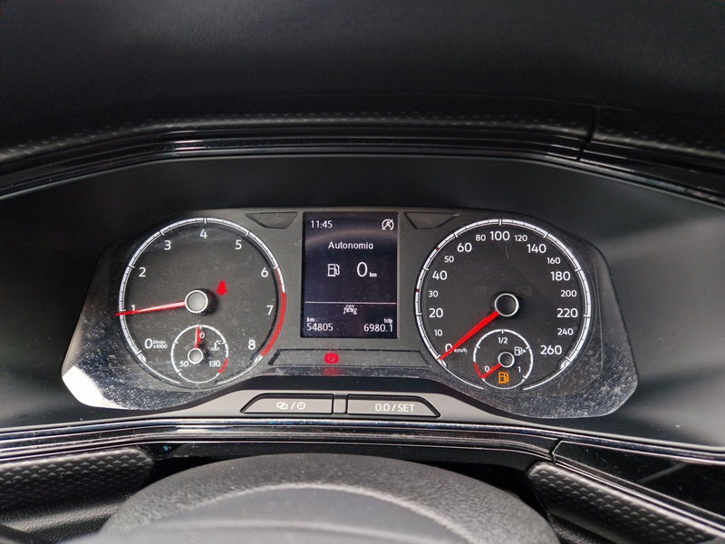 Volkswagen T-Cross usata a Siena (15)