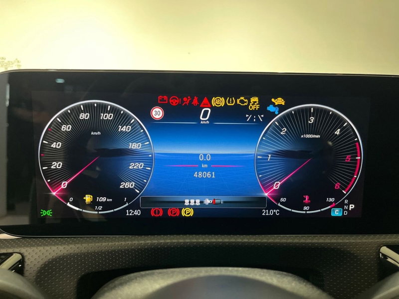 Mercedes-Benz Classe A usata a Napoli (7)