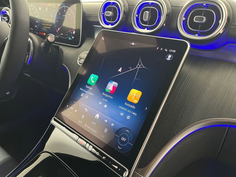 Mercedes-Benz CLE Coupé nuova a Napoli (14)