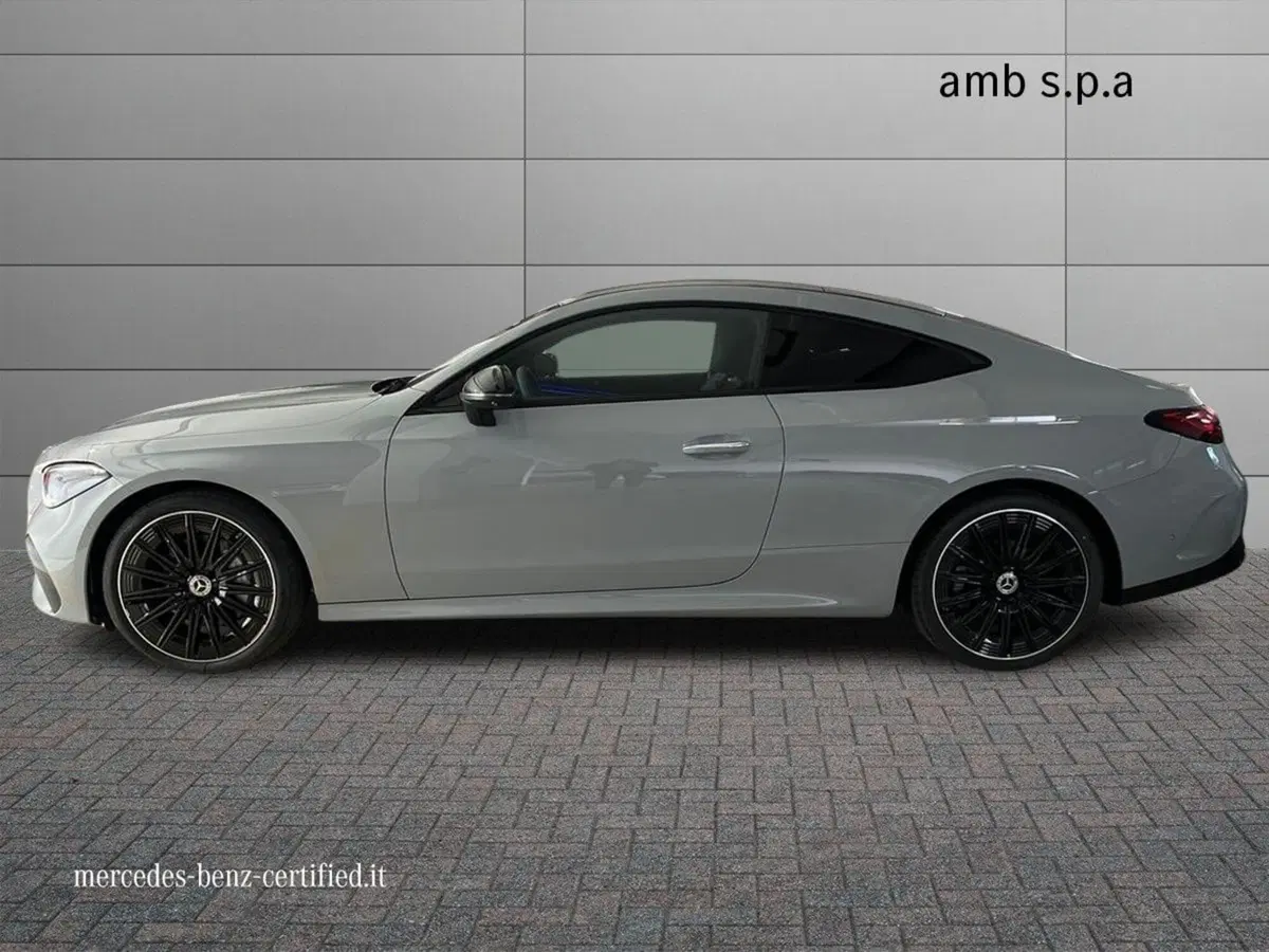 Mercedes-Benz CLE Coupé nuova a Napoli (6)