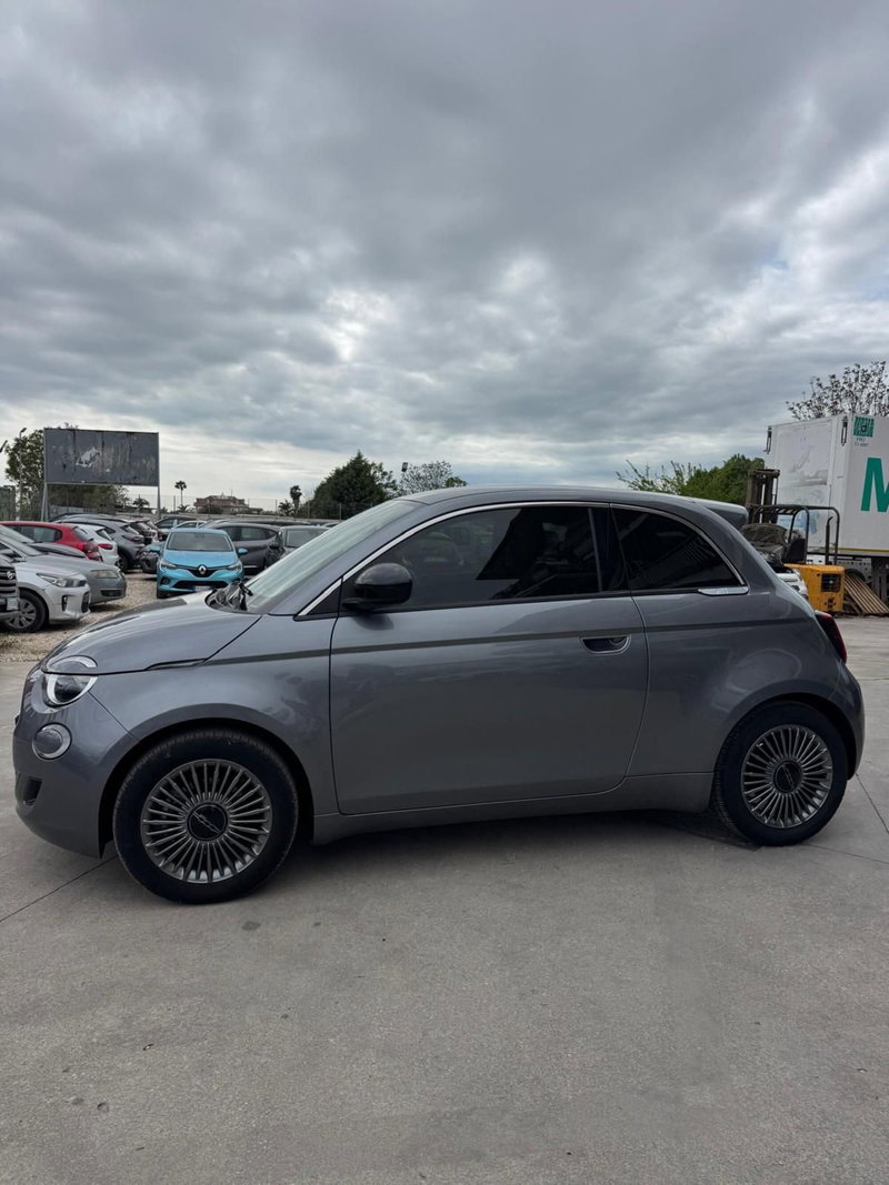 Fiat 500 Cabrio usata a Caserta (3)