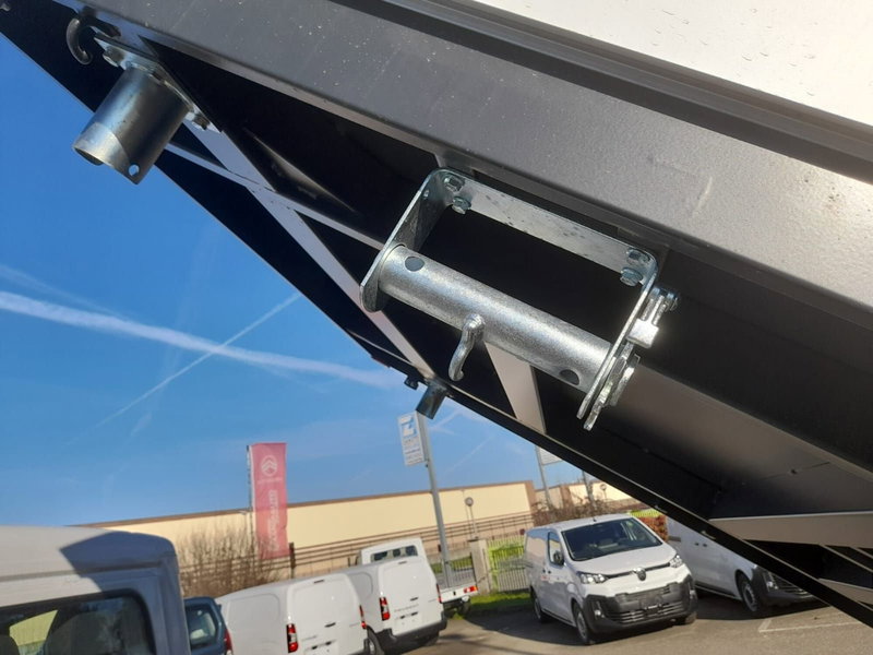 Peugeot Boxer nuova a Alessandria (13)