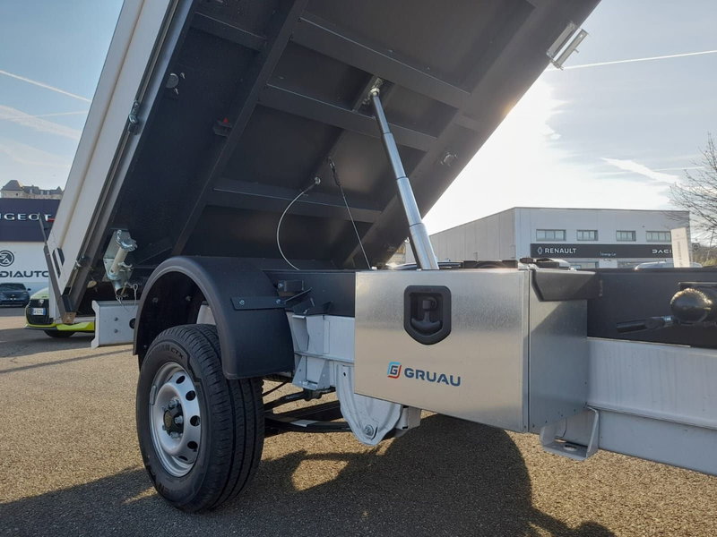 Peugeot Boxer nuova a Alessandria (16)