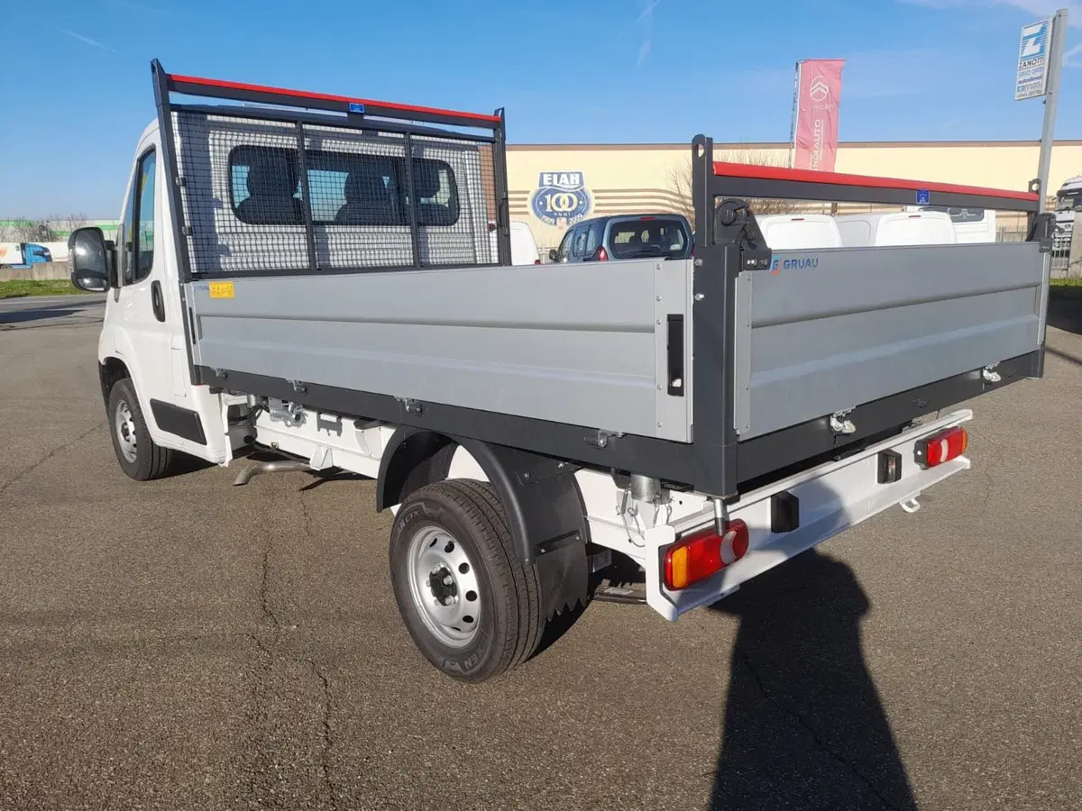 Peugeot Boxer nuova a Alessandria (4)