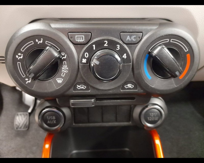 Suzuki Ignis usata a Alessandria (13)