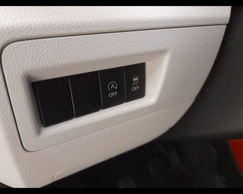 Suzuki Ignis usata a Alessandria (17)