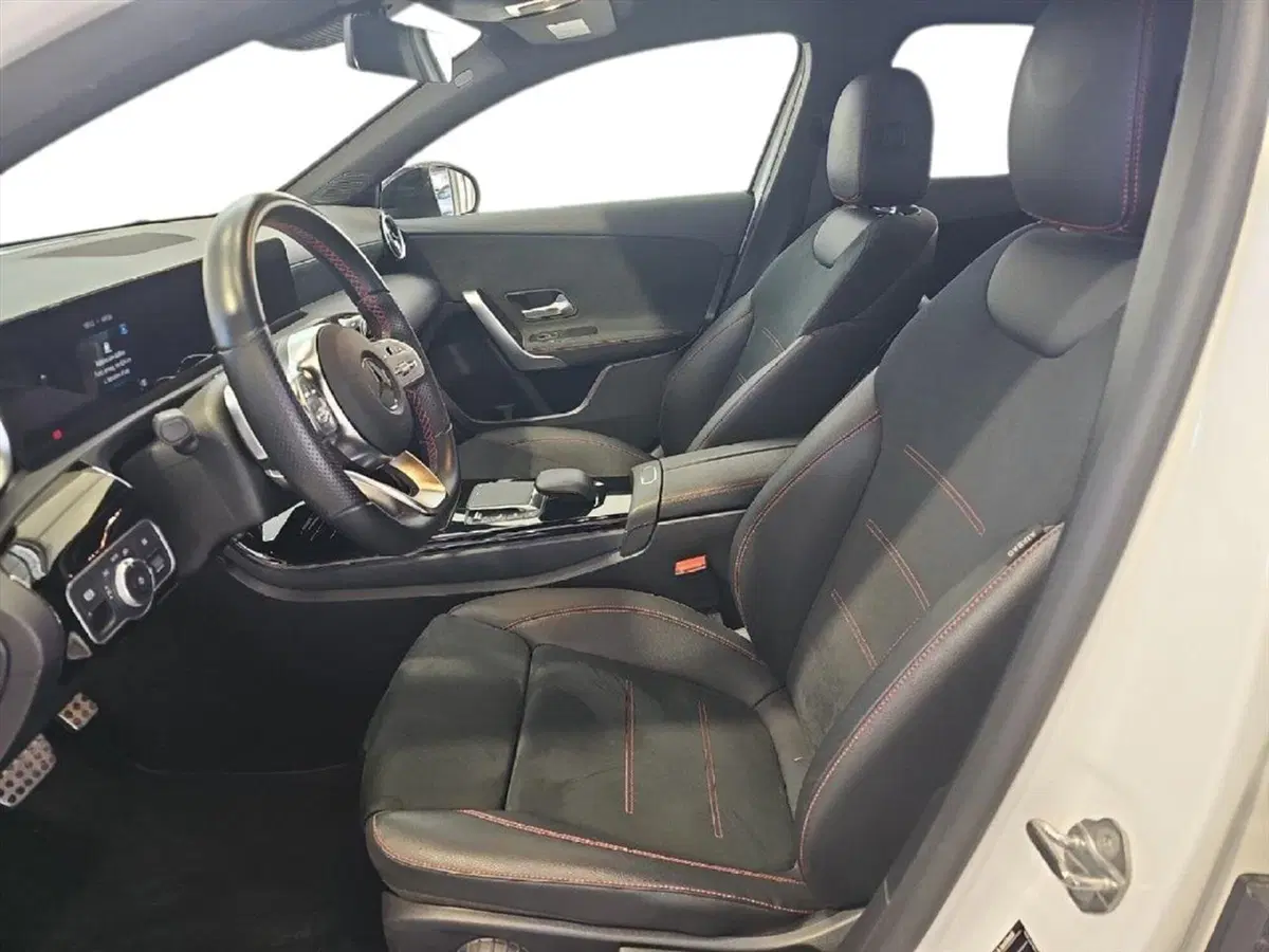 Mercedes-Benz Classe A Sedan usata a Lecco (11)