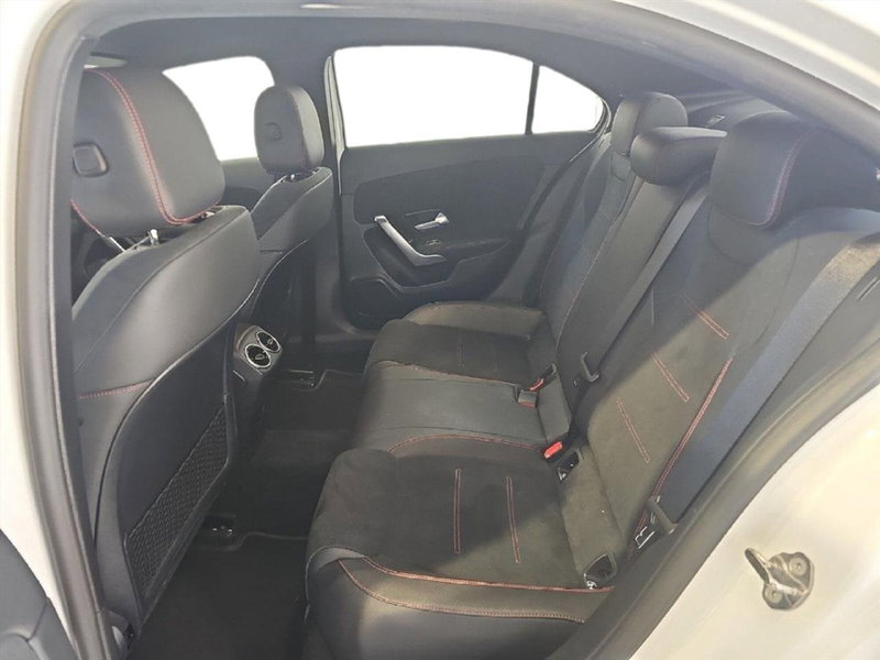 Mercedes-Benz Classe A Sedan usata a Lecco (12)