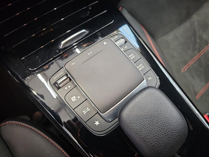 Mercedes-Benz Classe A Sedan usata a Lecco (18)